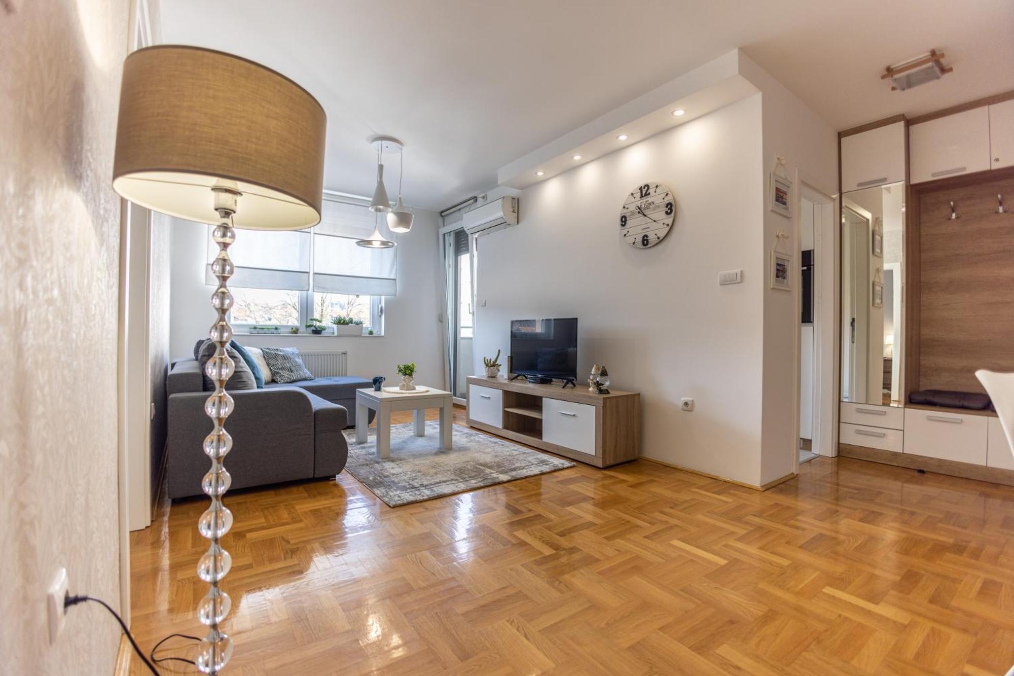 Apartmani Hemera Valjevo Buitenkant foto