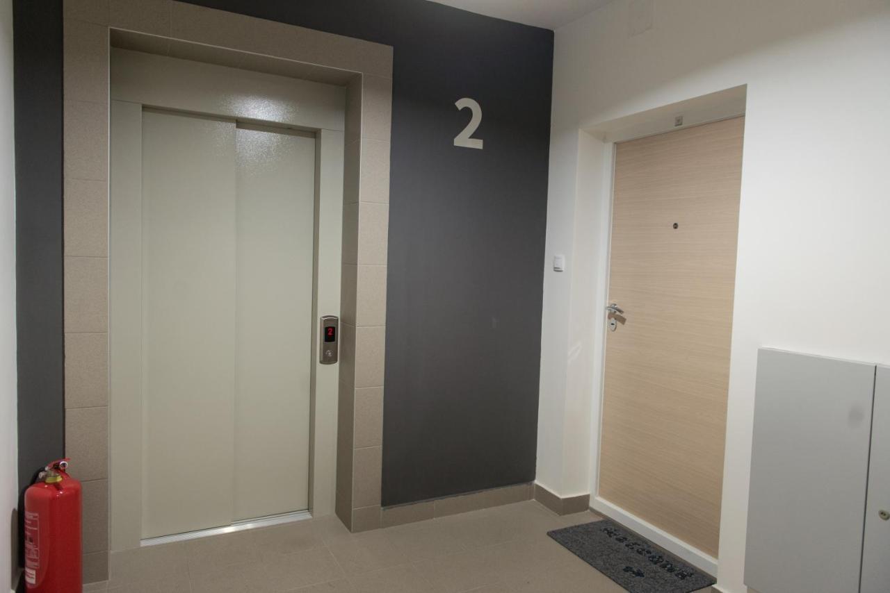 Apartmani Hemera Valjevo Buitenkant foto